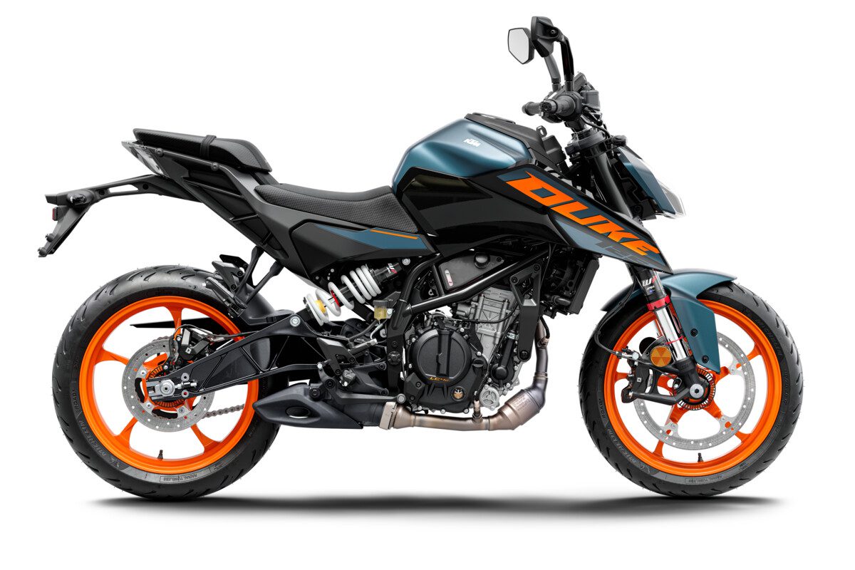 Pros And Cons Of KTM RC200 - Should You Buy It?